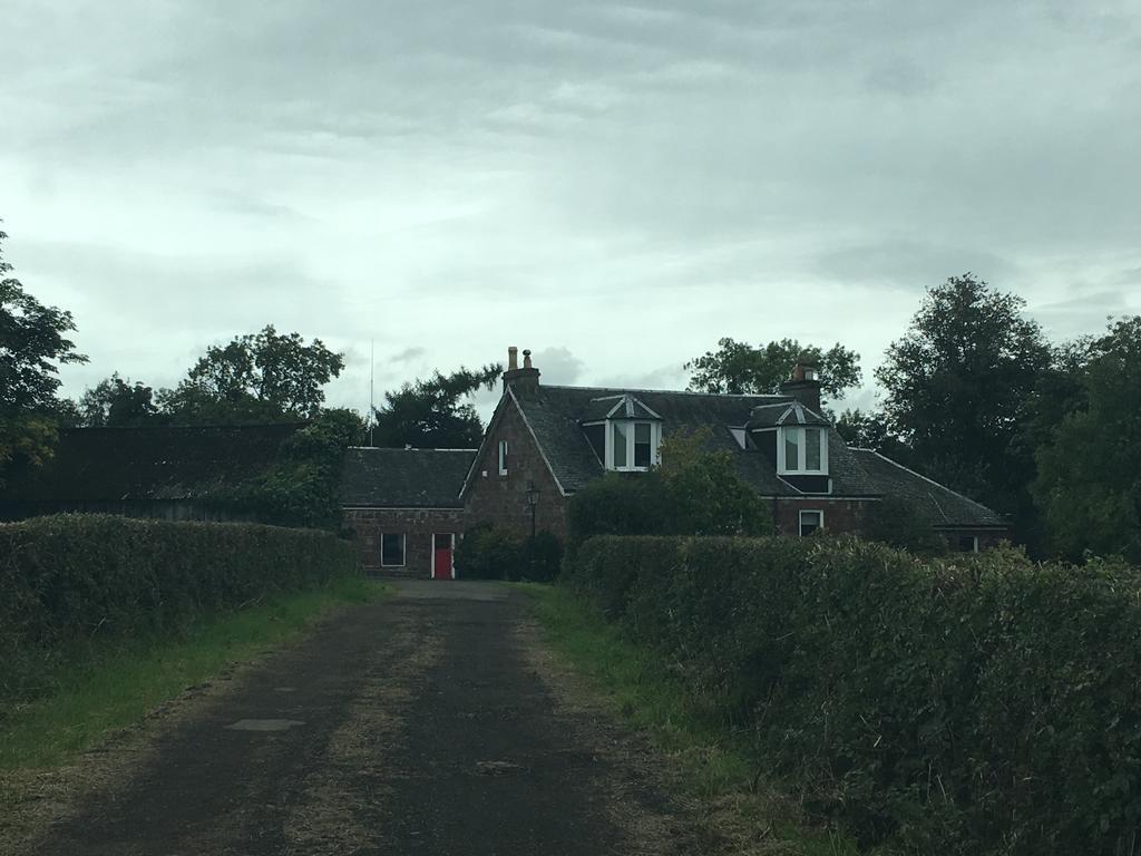 Whiteley'S Cottages Dumbarton Exterior photo
